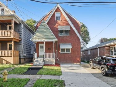 1744 Welch Avenue , Niagara Falls, NY 14303