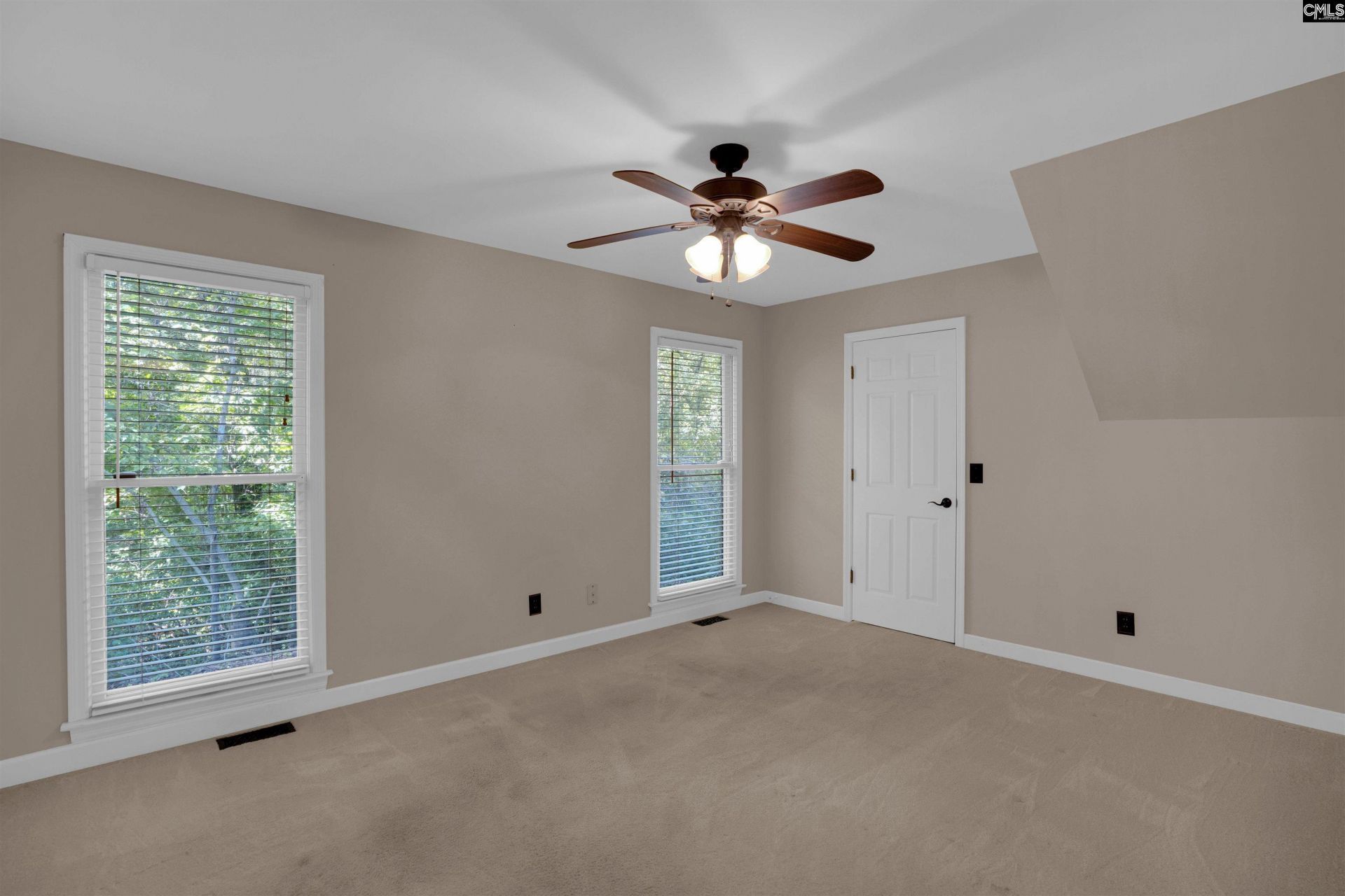 137 Brooklet Drive  Photo 14
