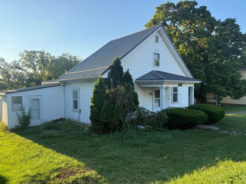 3329 Market Street, Rushville, OH 43150 Photo 3