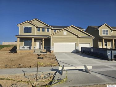 11021 N 162 Street, Bennington, NE 68007