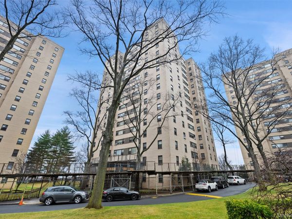 6 Fordham Hill , Unit 5H, Bronx, NY 10468