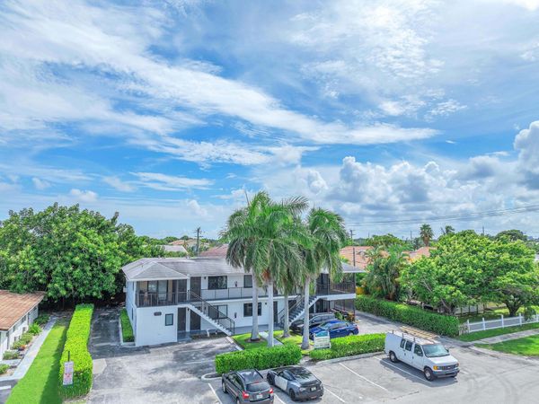 520 NE 45th Street, Boca Raton, FL 33431