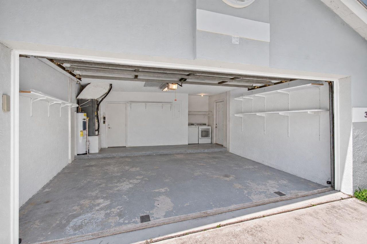 39 Cedar Circle, Boynton Beach, FL 33436 Photo