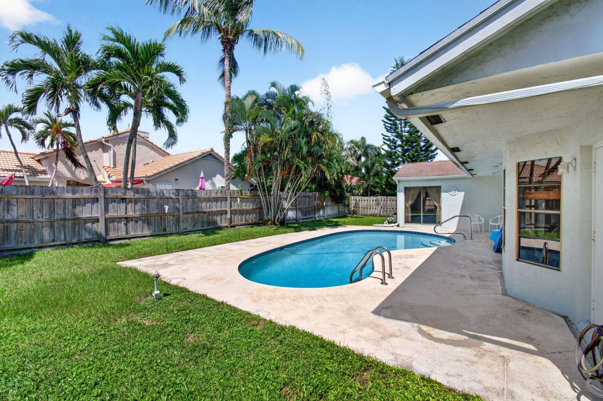 39 Cedar Circle, Boynton Beach, FL 33436 Photo