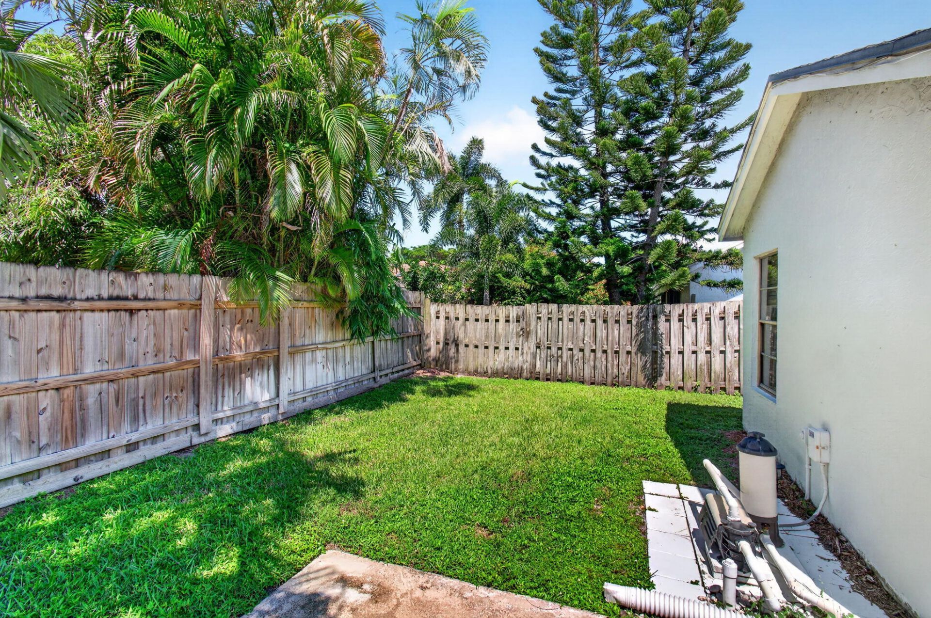 39 Cedar Circle, Boynton Beach, FL 33436 Photo