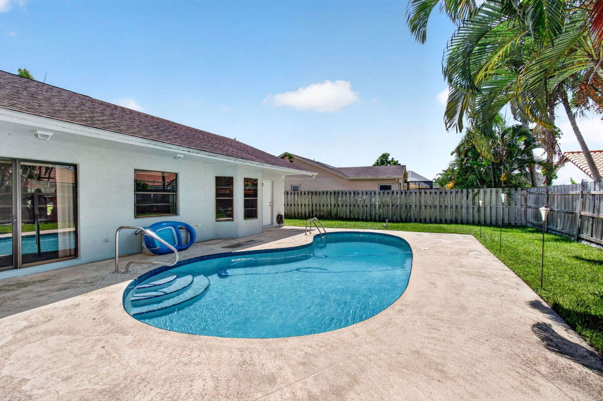 39 Cedar Circle, Boynton Beach, FL 33436 Photo