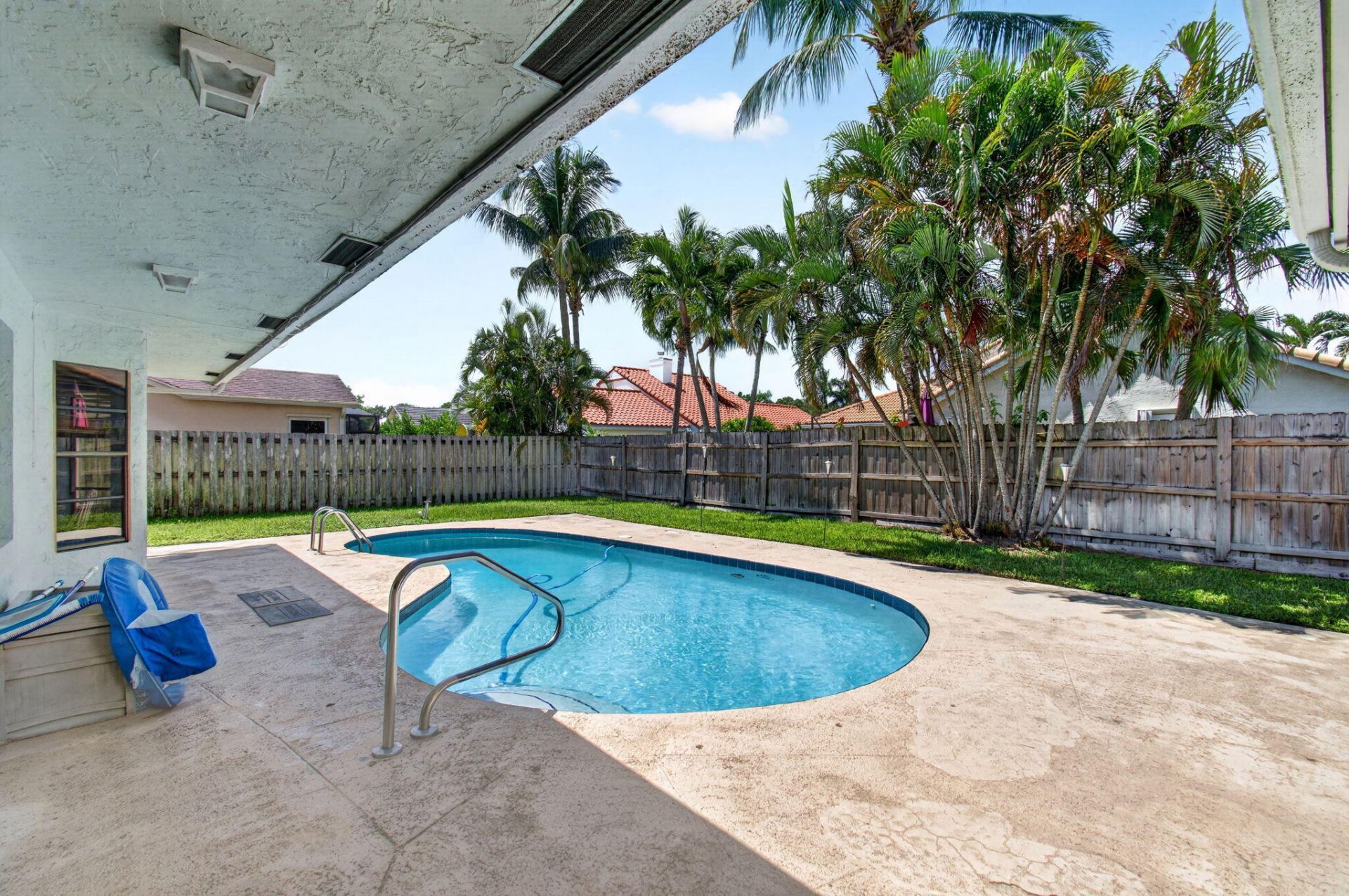 39 Cedar Circle, Boynton Beach, FL 33436 Photo