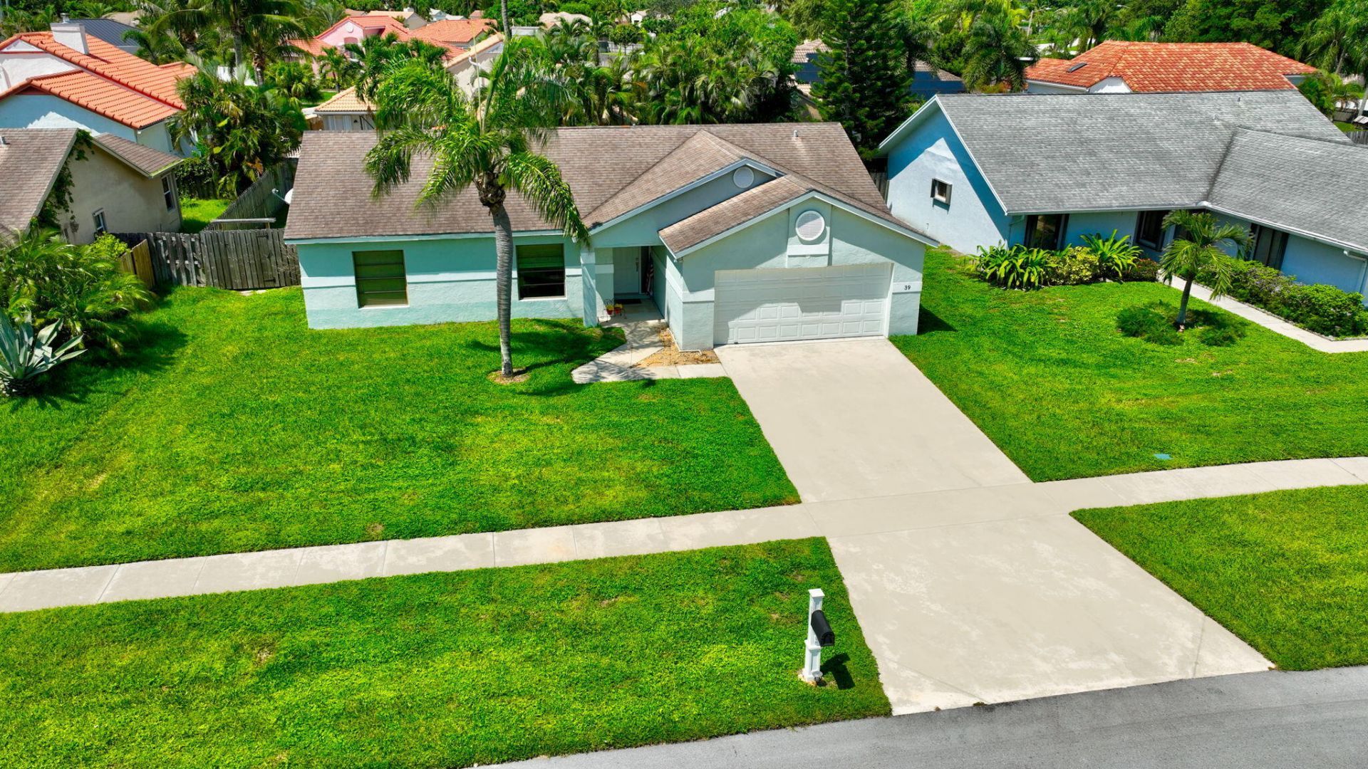 39 Cedar Circle, Boynton Beach, FL 33436 Photo