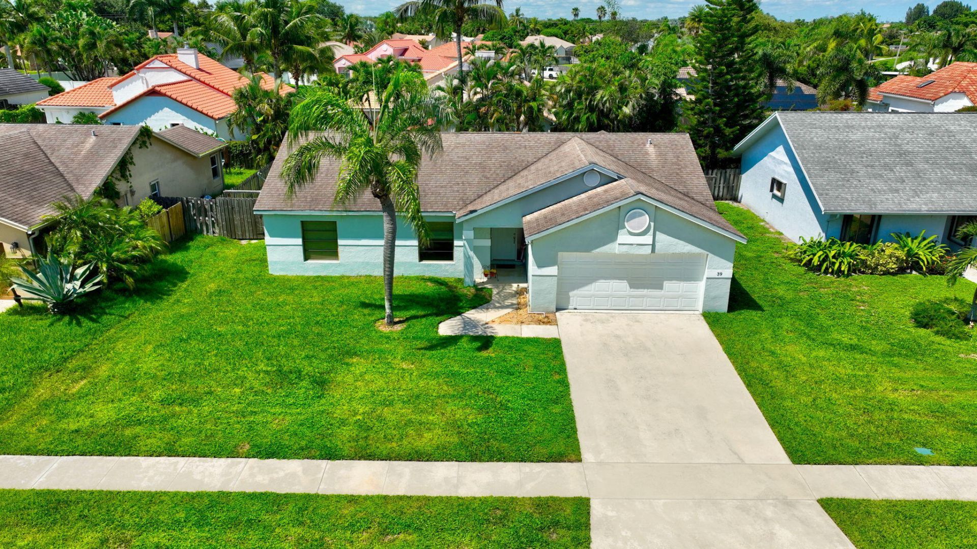 39 Cedar Circle, Boynton Beach, FL 33436 Photo
