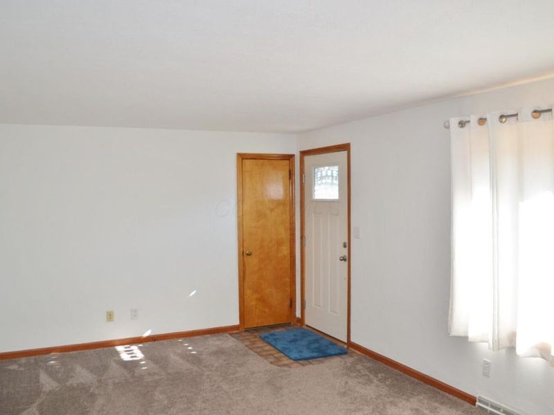 2683 Home Orchard Drive, Springfield, OH 45503 Photo 8