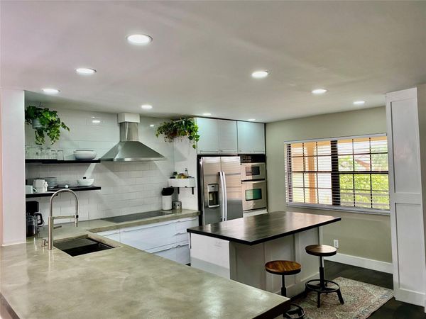 6406 ASPEN GLEN Circle, Unit 202, Boynton Beach, FL 33437