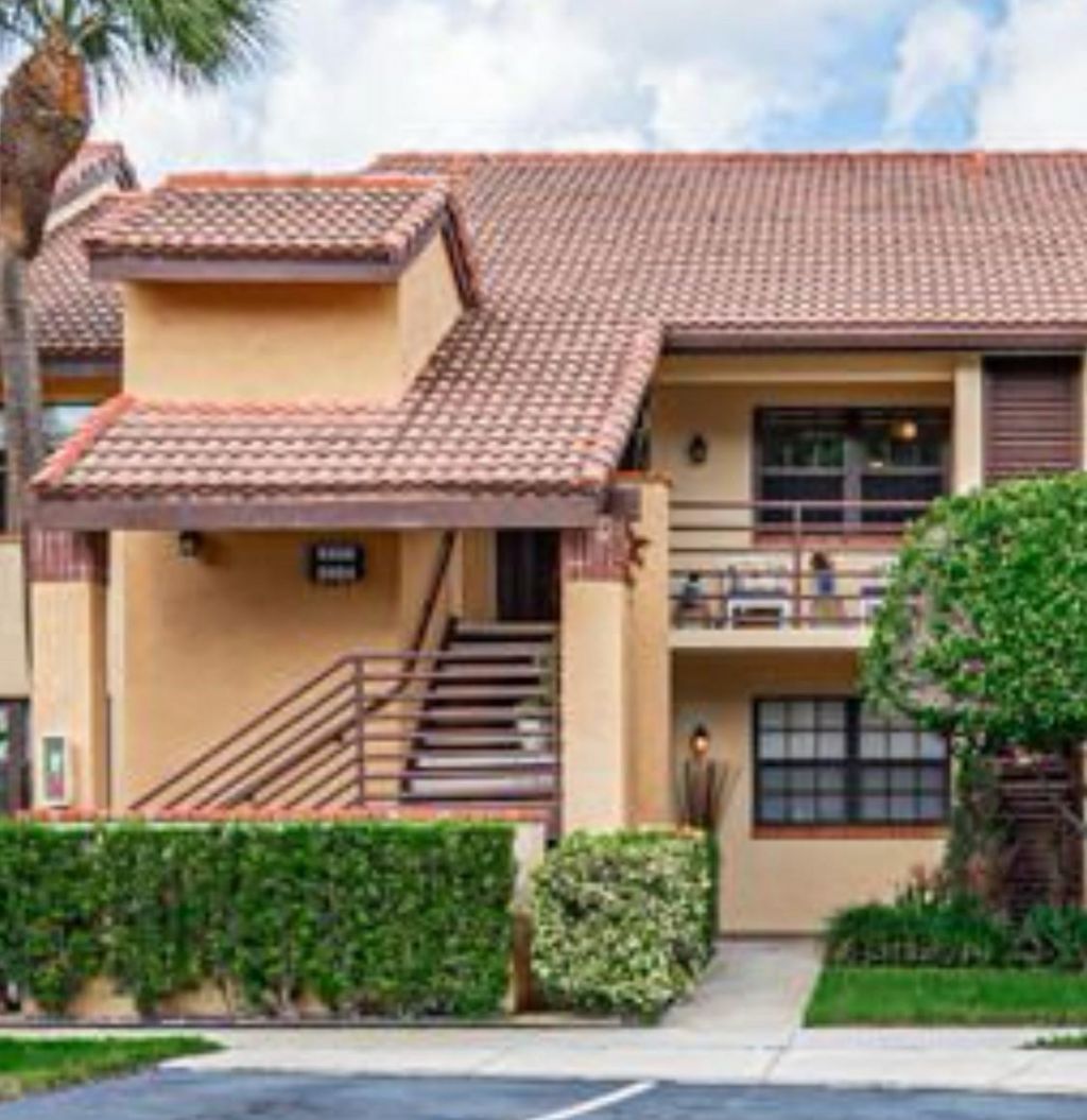 6406 Aspen Glen Circle, Unit 202, Boynton Beach, FL 33437 Photo