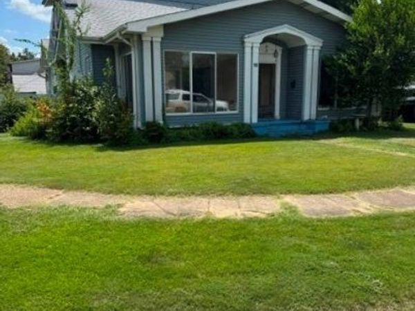 16 Oakwood Court, Tuscaloosa, AL 35401