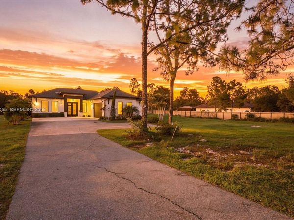 2885 41ST AVE NE , Naples, FL 34120