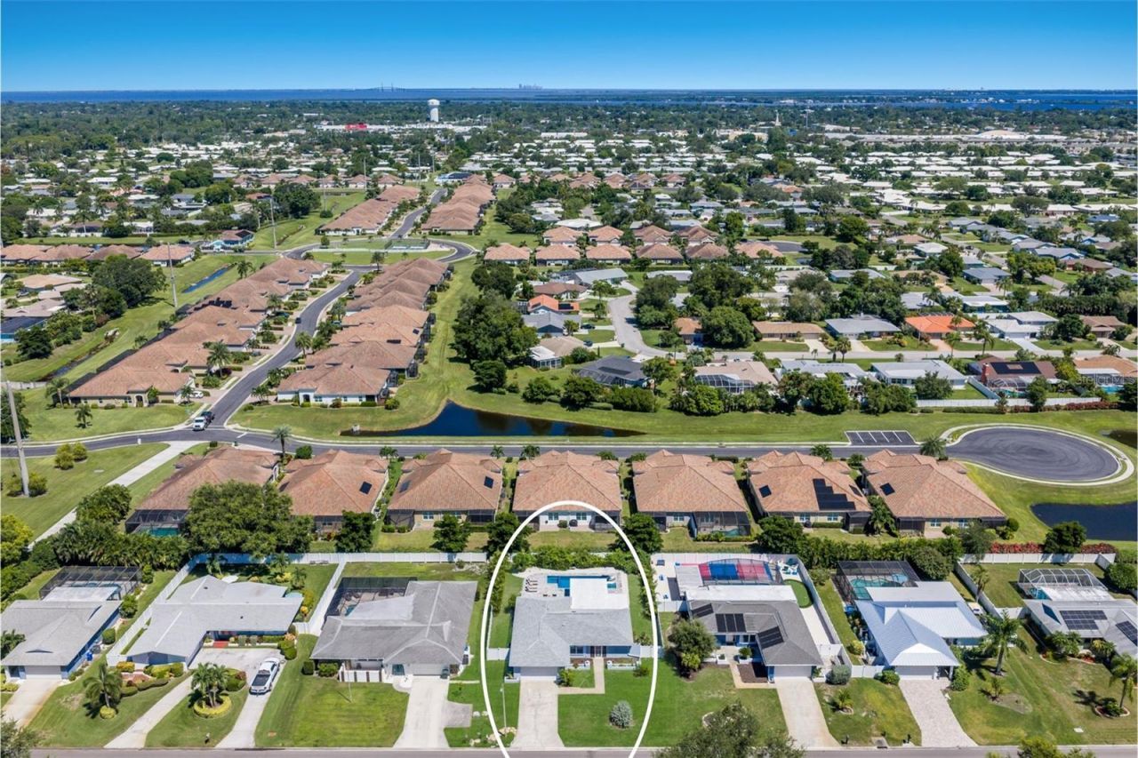 6910 18th Avenue W, Bradenton, FL 34209 Photo