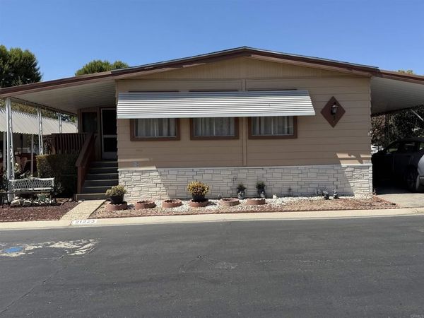 21223 Jimpson Way, Canyon Country, CA 91351