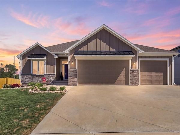 4524 NE 88th Street, Kansas City, MO 64156