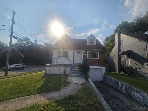 5601 Lester Road, Cincinnati, OH 45213