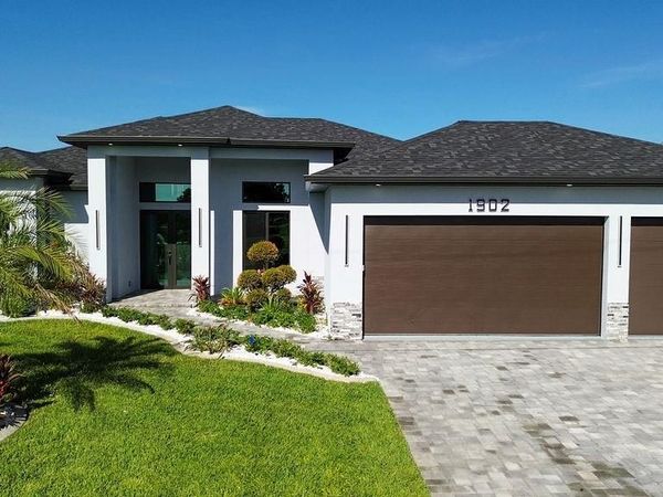 1902 NE 13th PL , CAPE CORAL, FL 33909
