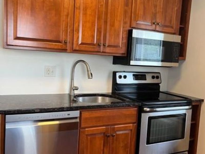 18 W Spring Avenue, Unit 2, Ardmore, PA 19003 Main Photo