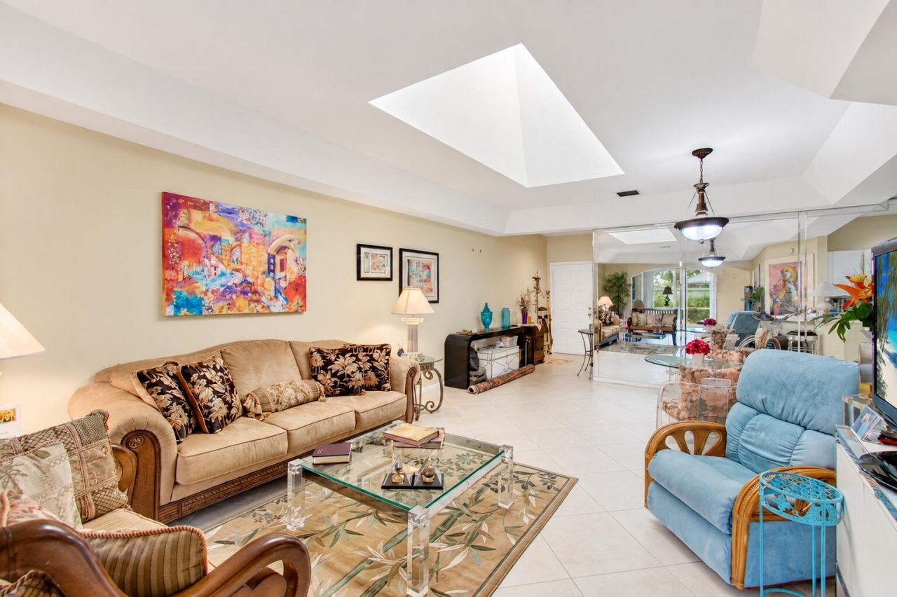 12598 Crystal Pointe Drive, Unit B, Boynton Beach, FL 33437 Photo