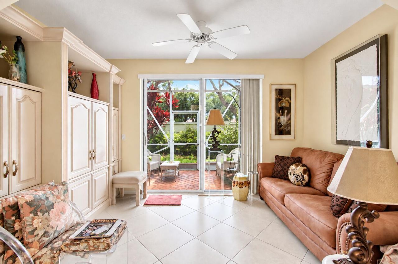 12598 Crystal Pointe Drive, Unit B, Boynton Beach, FL 33437 Photo