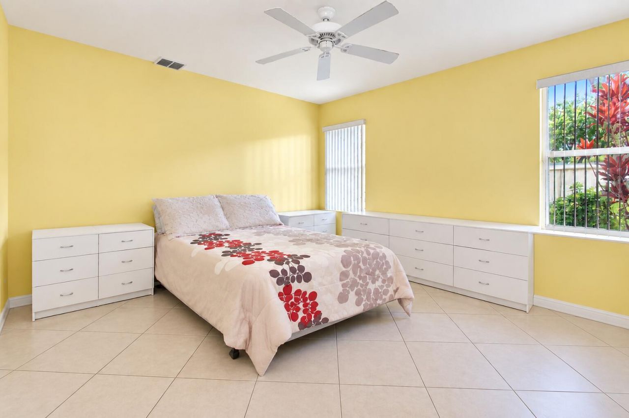 12598 Crystal Pointe Drive, Unit B, Boynton Beach, FL 33437 Photo