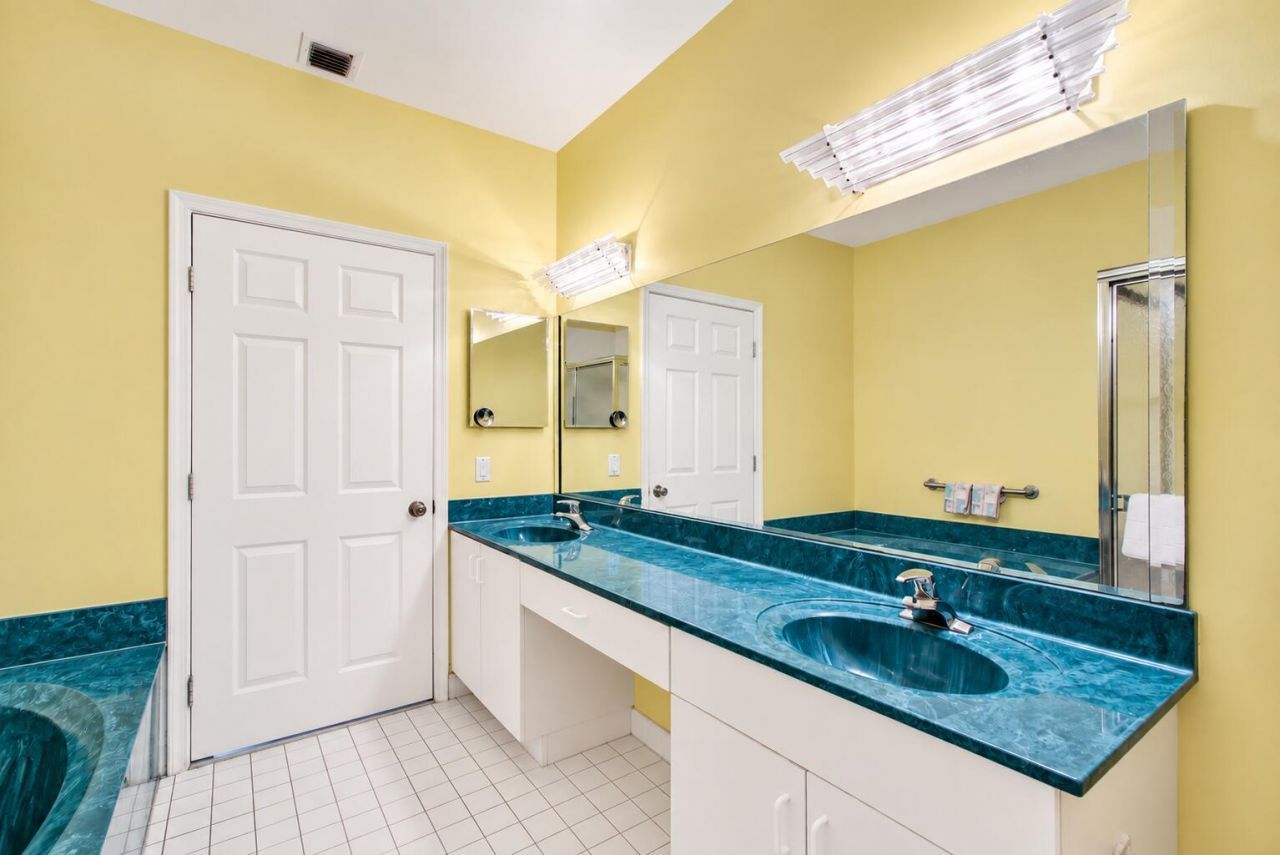 12598 Crystal Pointe Drive, Unit B, Boynton Beach, FL 33437 Photo