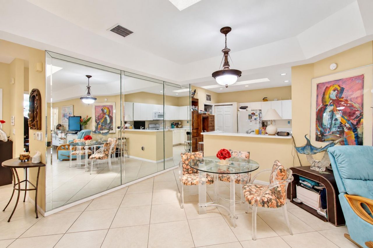 12598 Crystal Pointe Drive, Unit B, Boynton Beach, FL 33437 Photo
