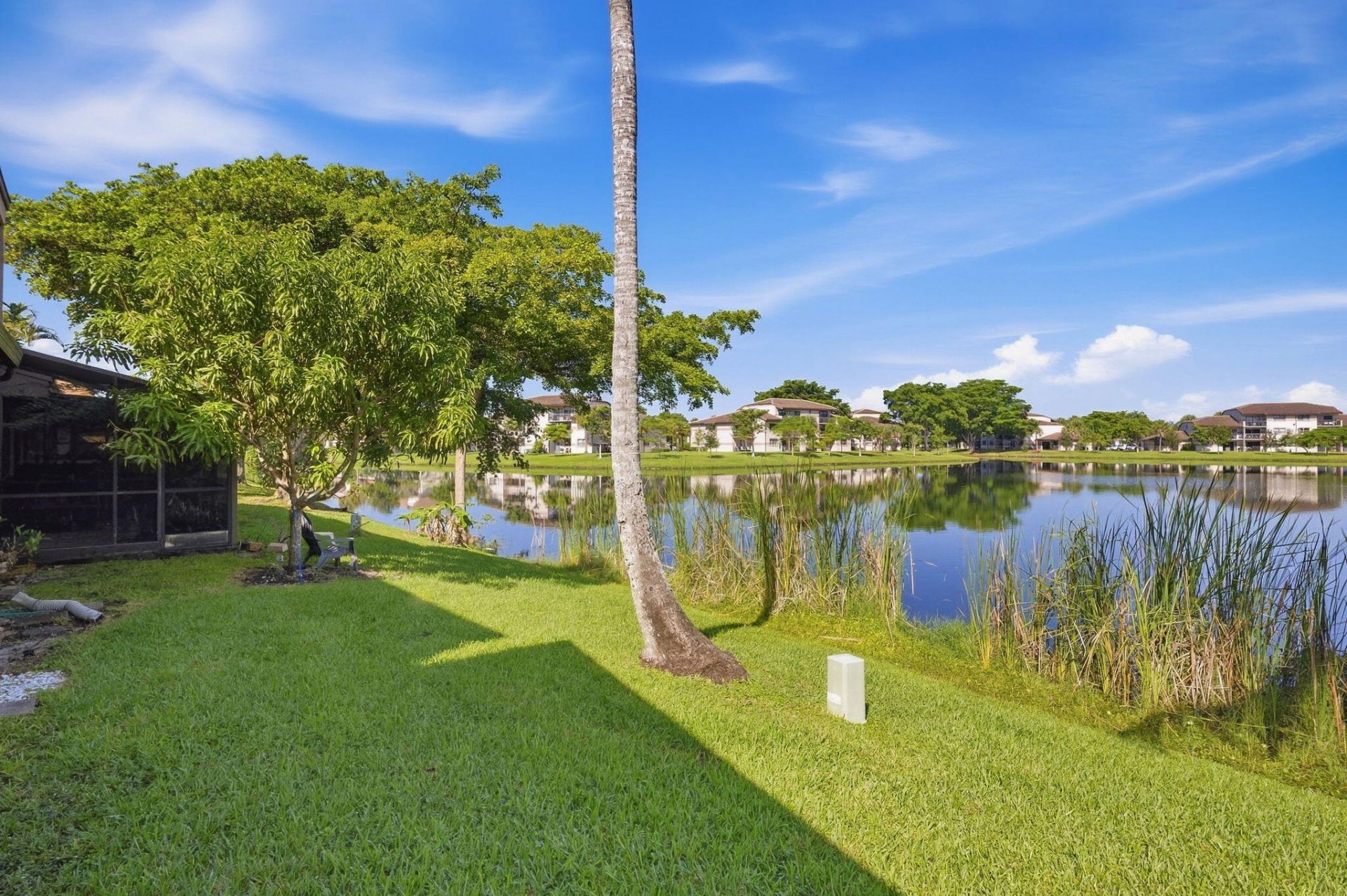9523 NW 38th Place, Sunrise, FL 33351 Photo