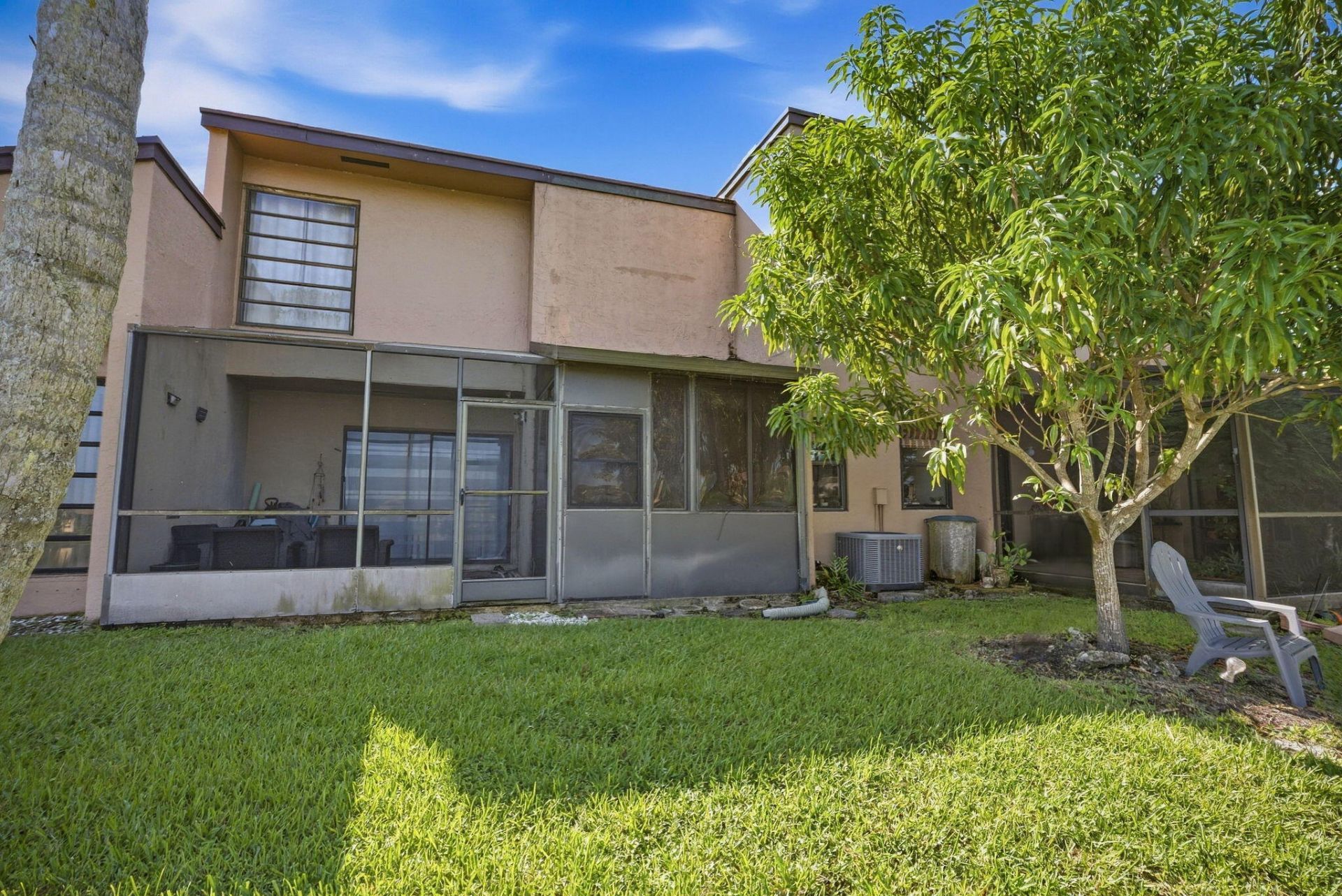 9523 NW 38th Place, Sunrise, FL 33351 Photo