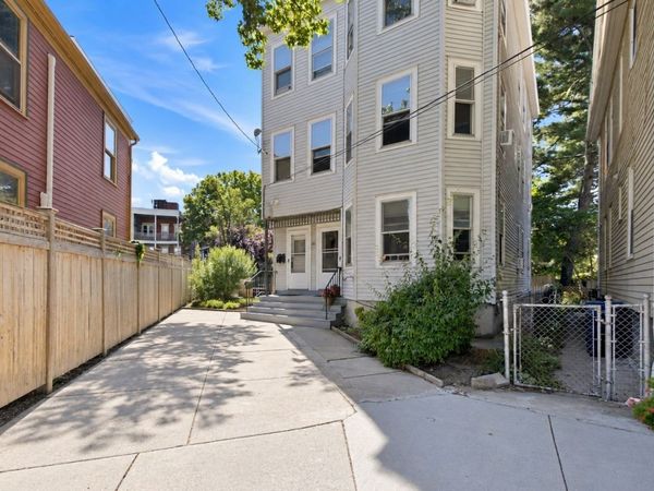 72 Eustis Street, Cambridge, MA 02140