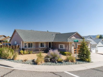 1020 Ridgeview Court, Carson City, NV 89705 Photo