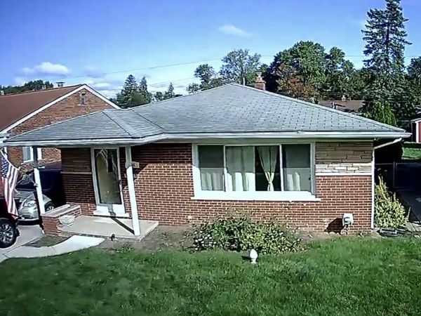 254 Park Drive, Clawson, MI 48017