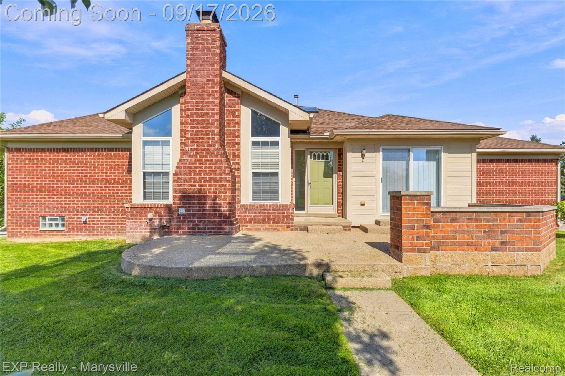 30567 Beatrice Court, Chesterfield Township, Mi 48051 Main Photo