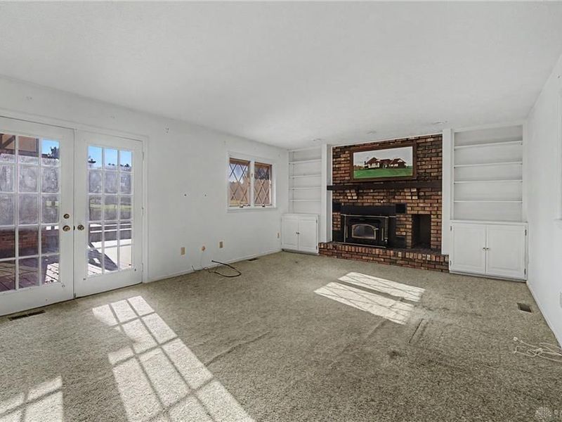 389 Brush Row Road, Xenia, OH 45385 Photo 14