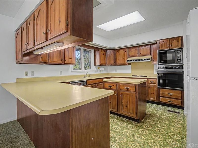 389 Brush Row Road, Xenia, OH 45385 Photo 18