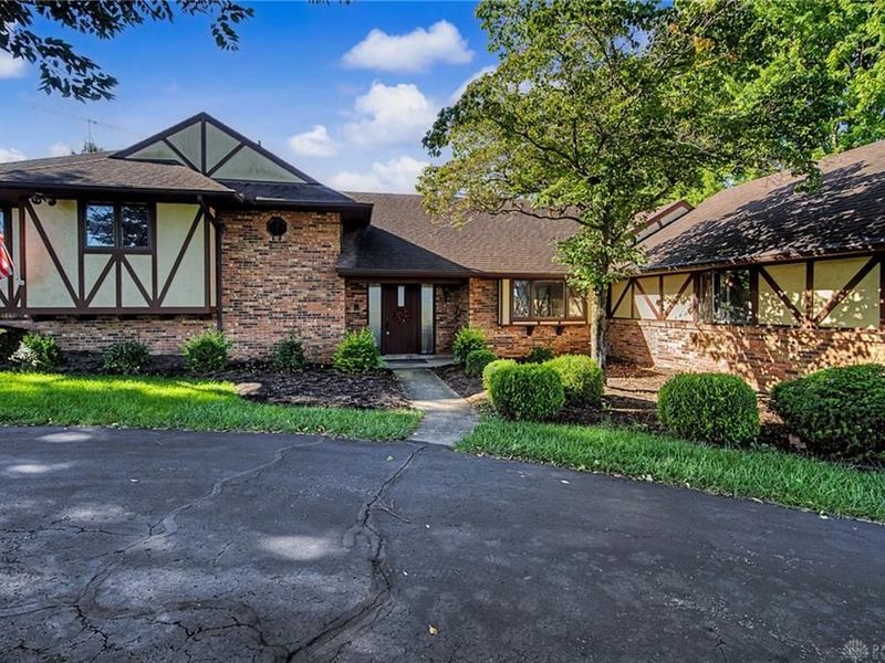 389 Brush Row Road, Xenia, OH 45385 Photo 2