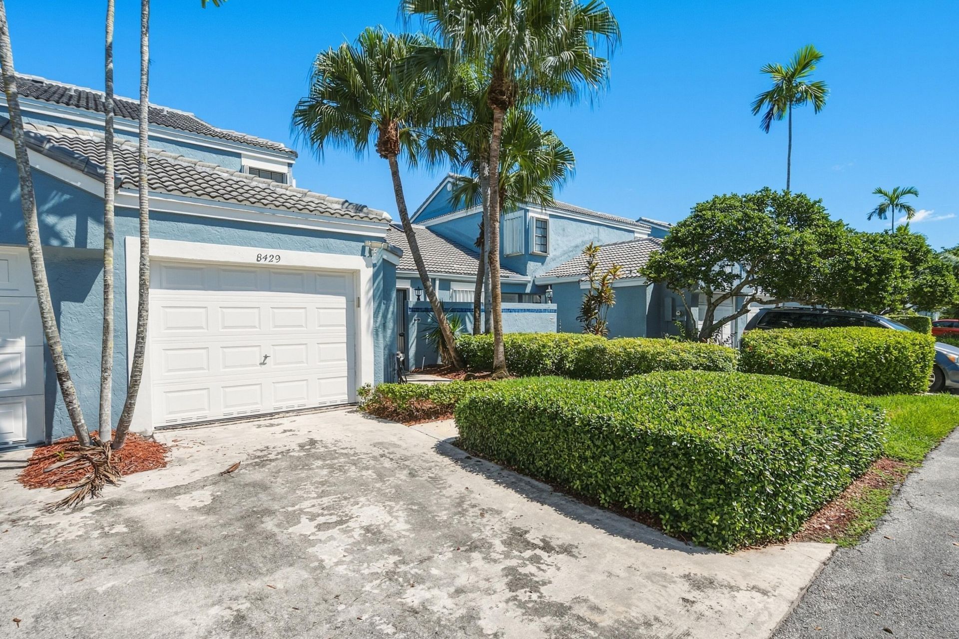 8429 Waterford Circle, Tamarac, FL 33321 Photo