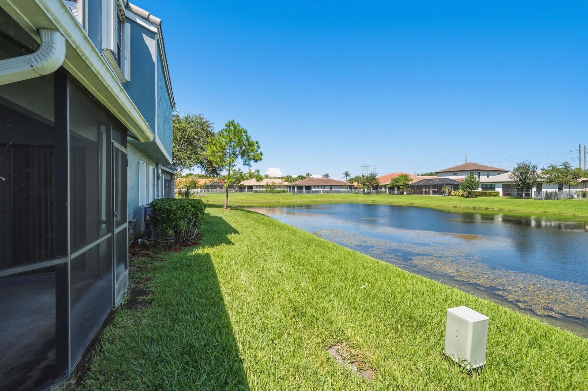 8429 Waterford Circle, Tamarac, FL 33321 Photo