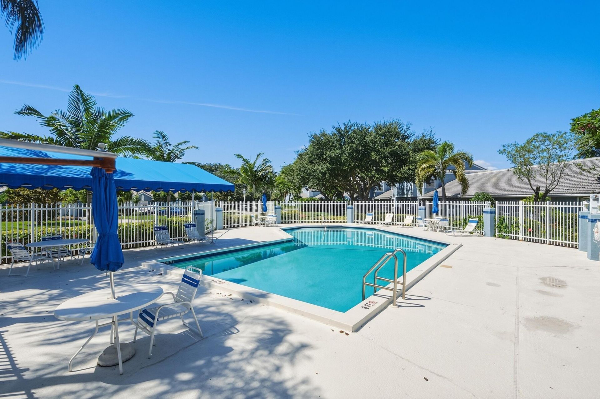 8429 Waterford Circle, Tamarac, FL 33321 Photo