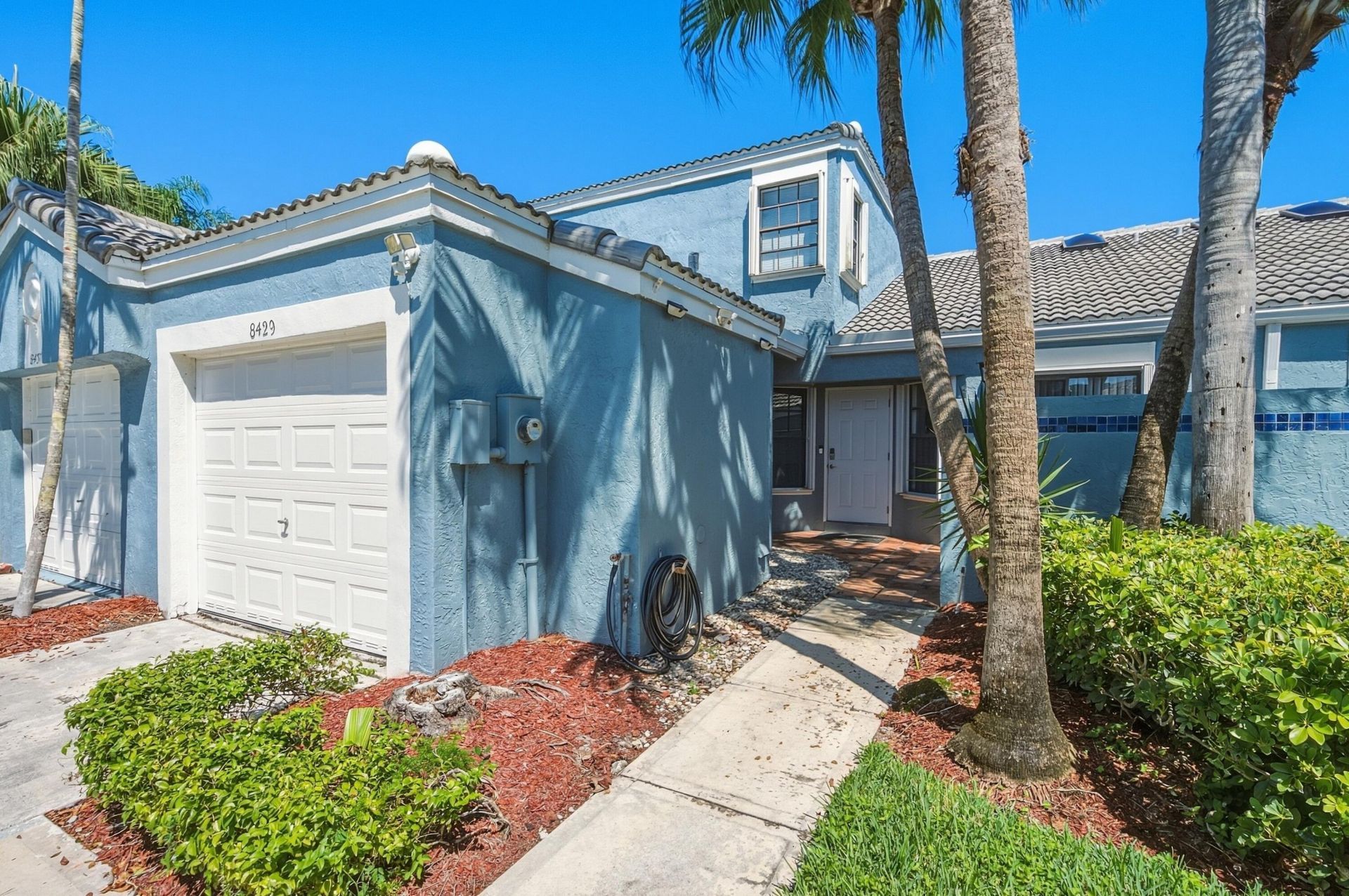 8429 Waterford Circle, Tamarac, FL 33321 Photo