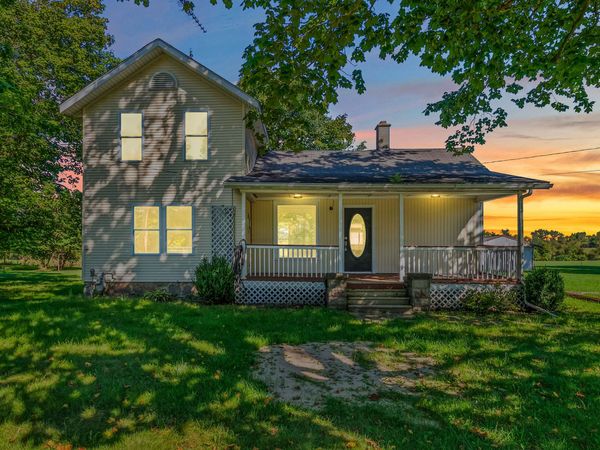 44 Hawley Street, Quincy, MI 49082