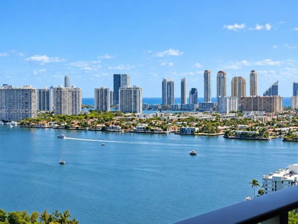 16385 Biscayne Blvd , Unit 2502, North Miami Beach, FL 33160