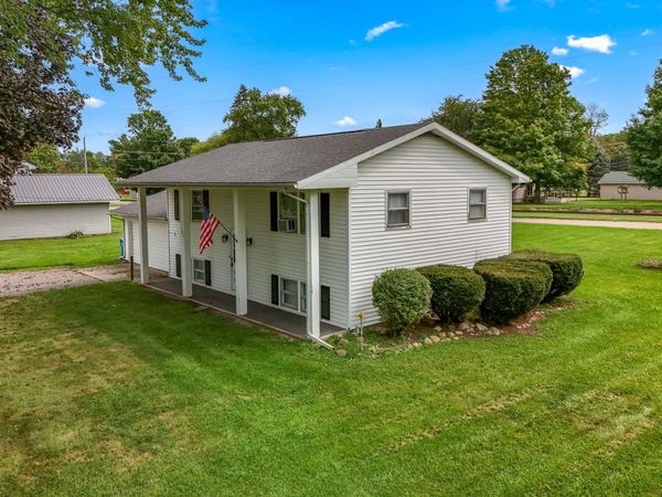 103 Hawley Street, Quincy, MI 49082