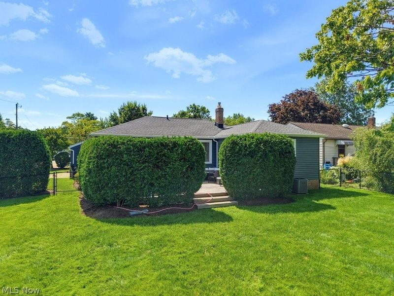 5175 Thornbury Boulevard, Lyndhurst, OH 44124 Photo 40