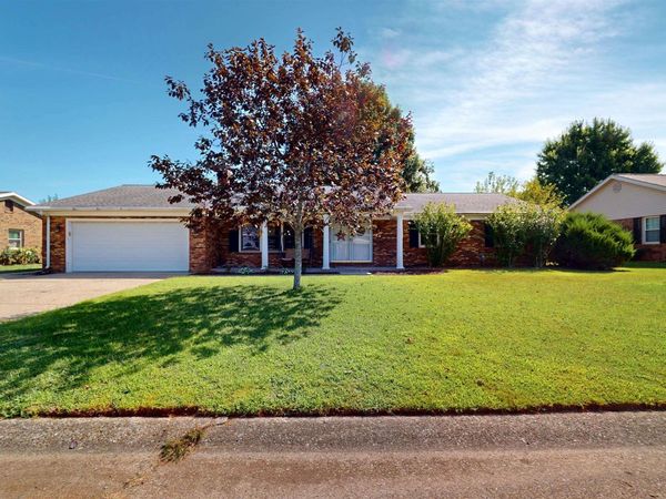 4122 Secretariat Drive, Newburgh, IN 47630