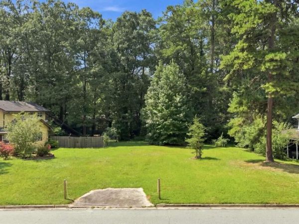6600 Buckhurst Trail, Atlanta, GA 30349