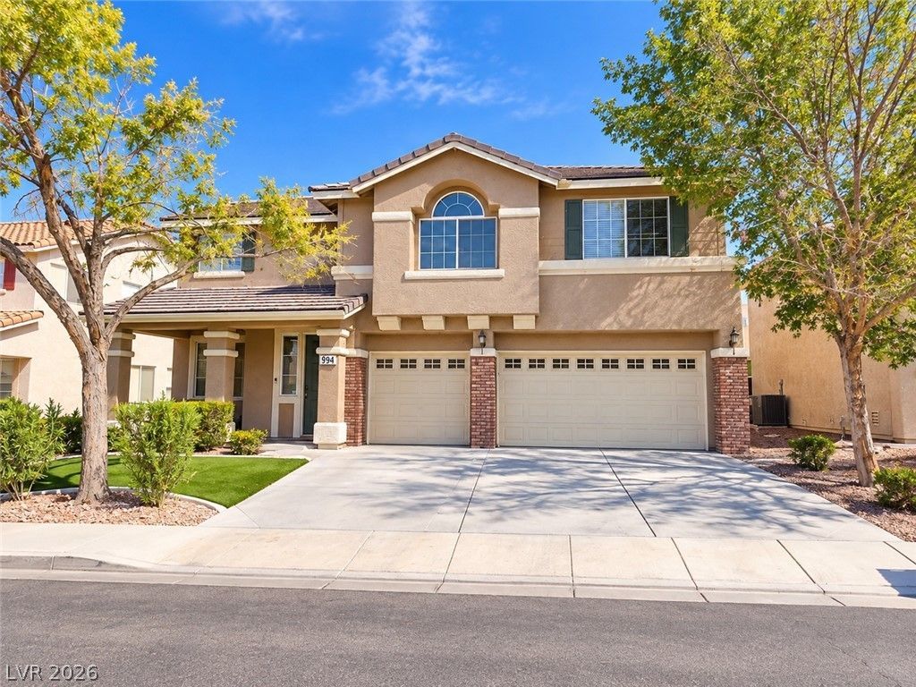 994 Courtney Valley Street, Henderson, NV 89052 Main Photo
