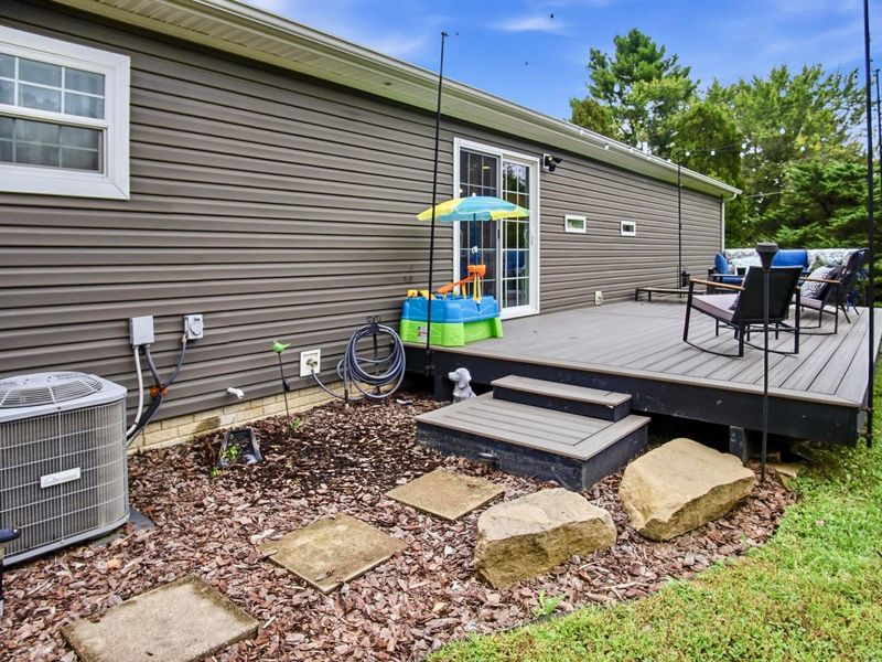 1300 Lectric Lane, Zanesville, OH 43701 Photo 10